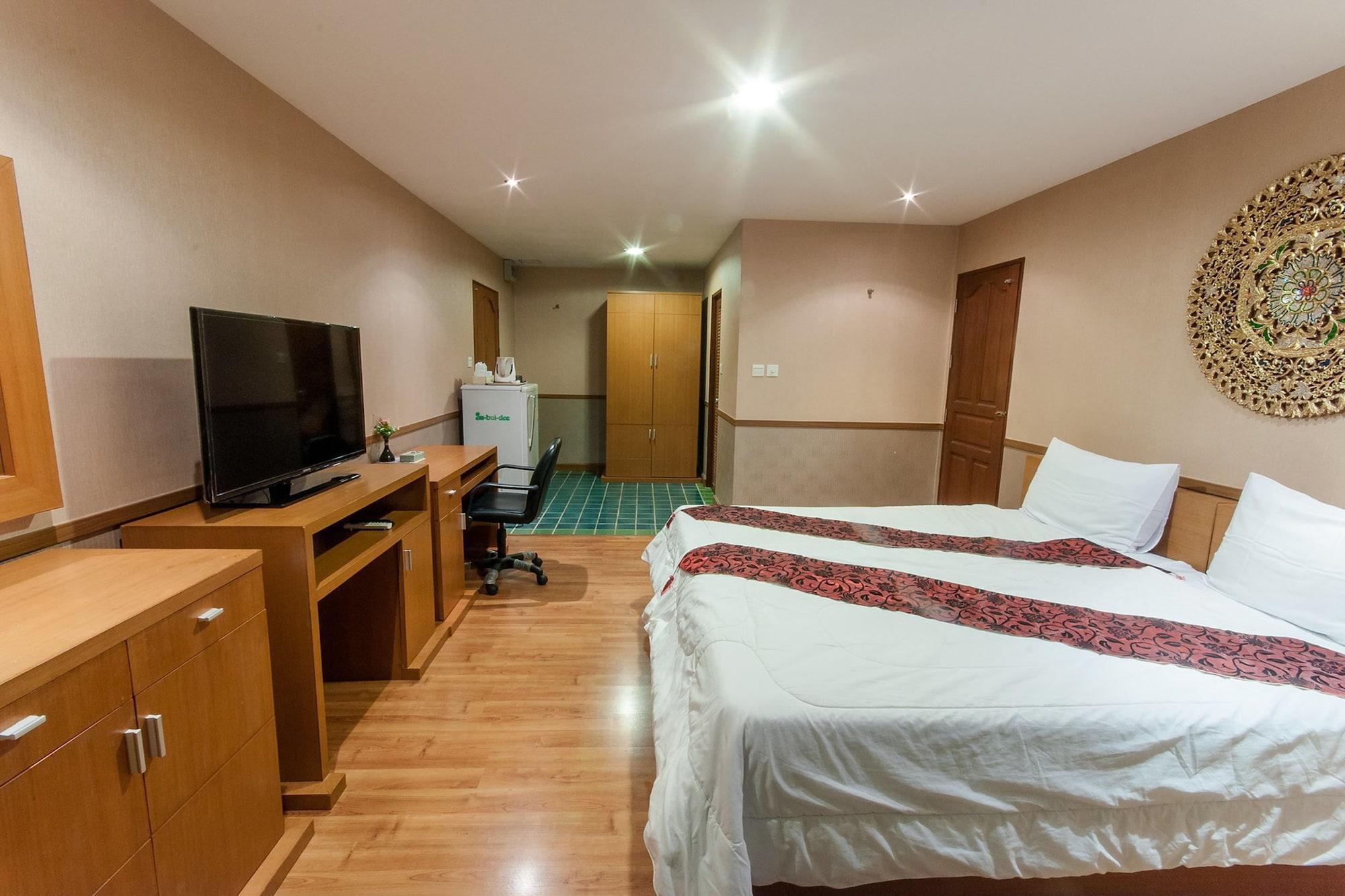 Sa-Bai-Dee Condo Τσον Μπουρί Εξωτερικό φωτογραφία